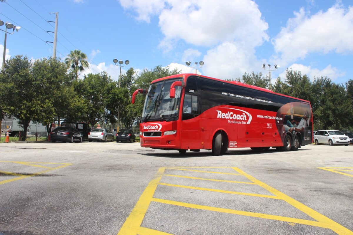 Luxury bus from Orlando to Ocala RedCoach RedCoach